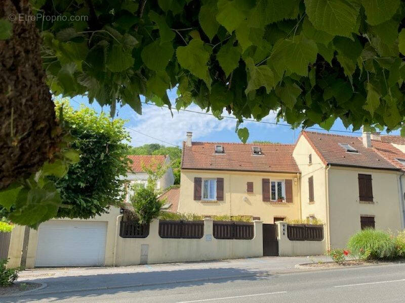 Maison à LA FERTE-SOUS-JOUARRE