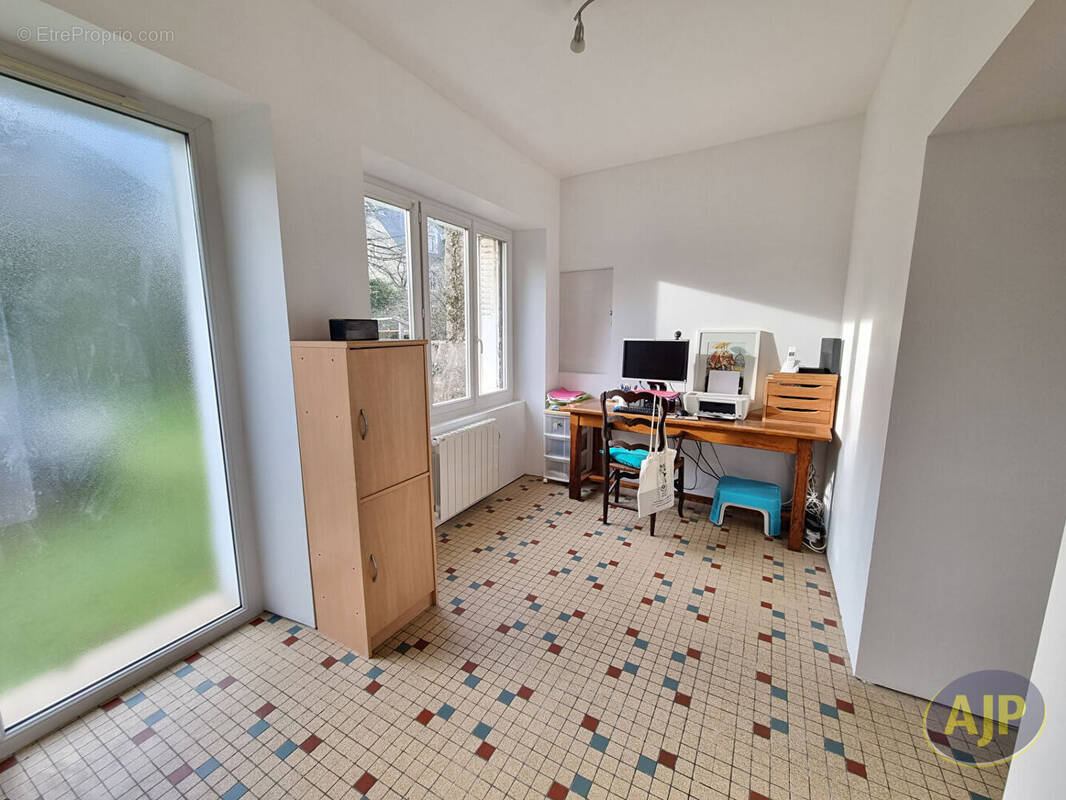 Maison à PAULX