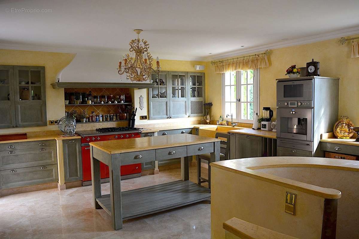 Maison à BIOT