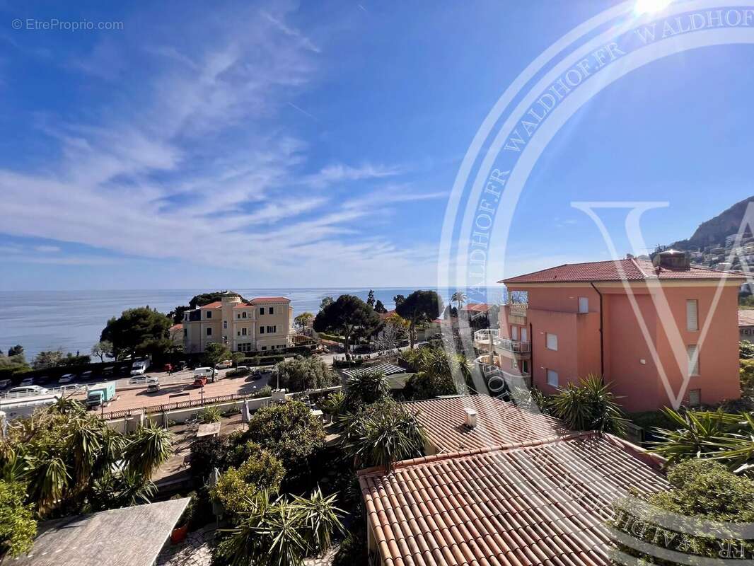 Appartement à ROQUEBRUNE-CAP-MARTIN