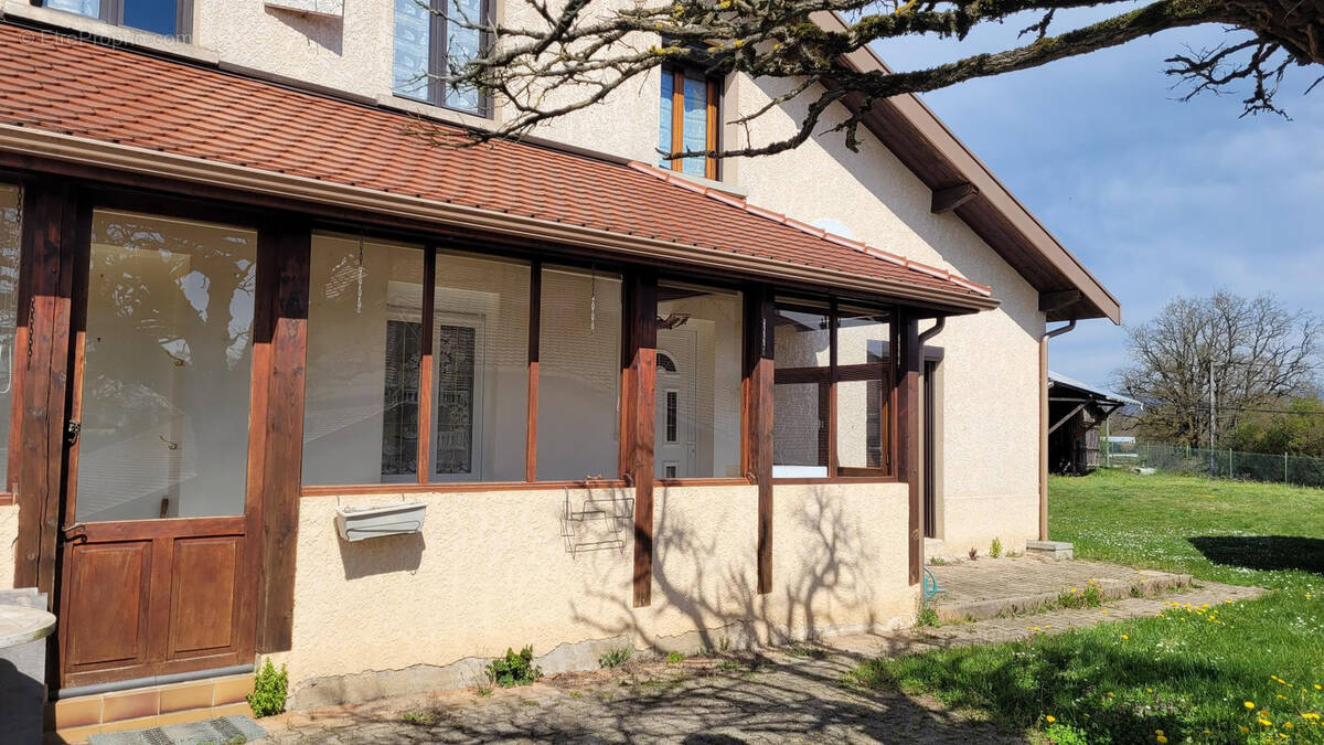 Maison à COURTENAY