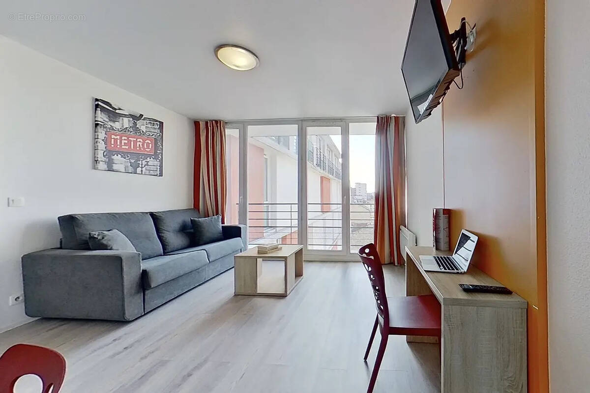 Appartement à IVRY-SUR-SEINE