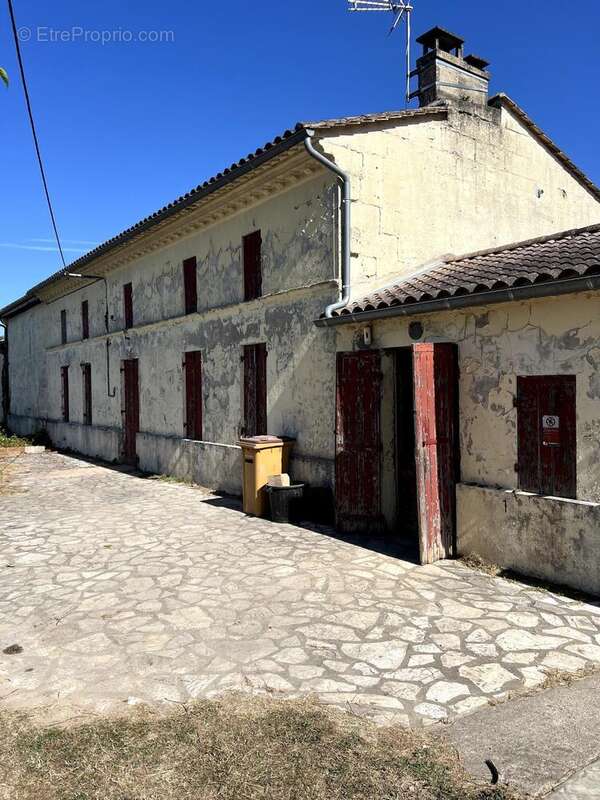 Photo 2 - Maison à SALIGNAC