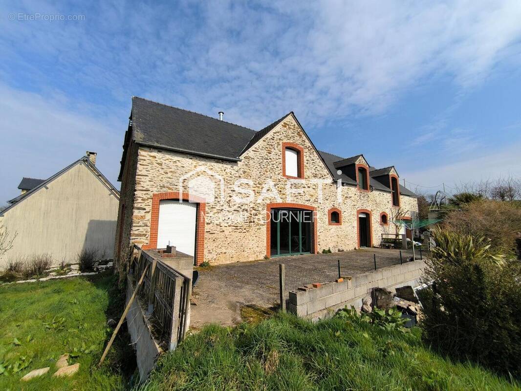 Photo 1 - Maison à LOIRON