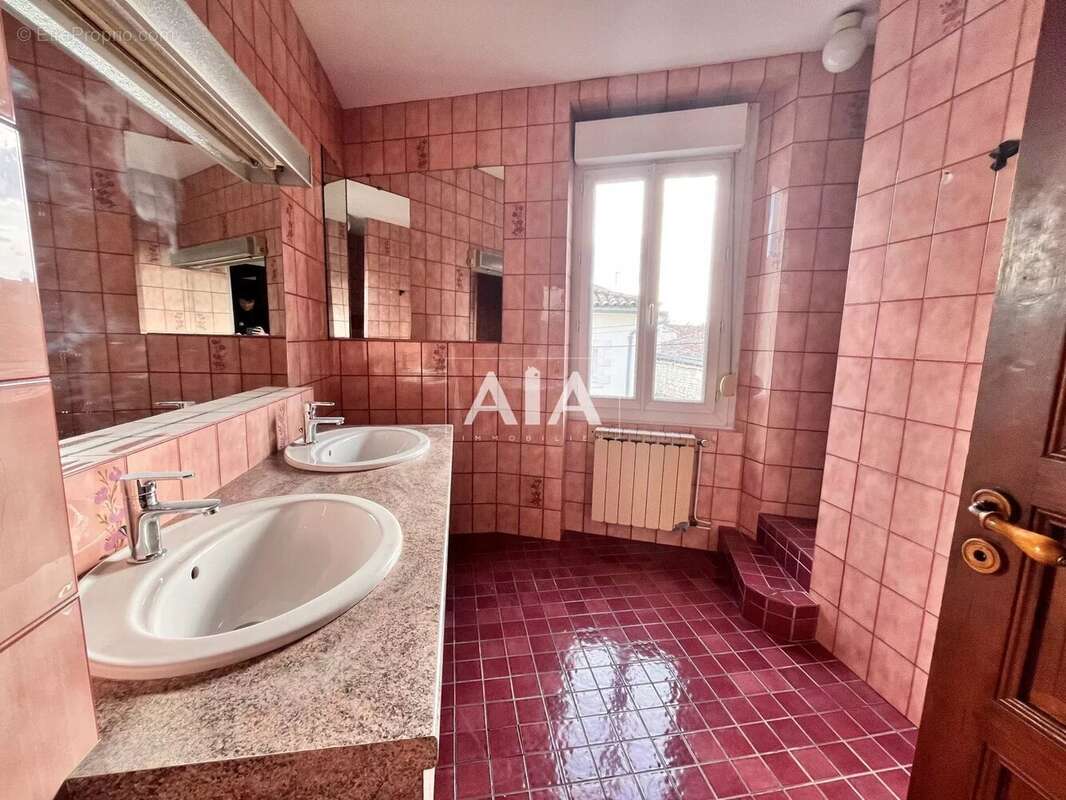 Appartement à MAINE-DE-BOIXE