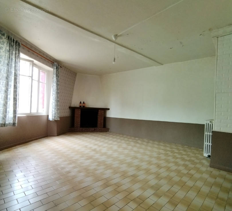 Maison à EVRON