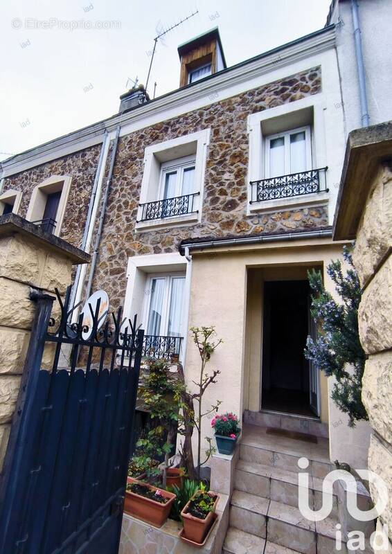Photo 1 - Maison à ROMAINVILLE