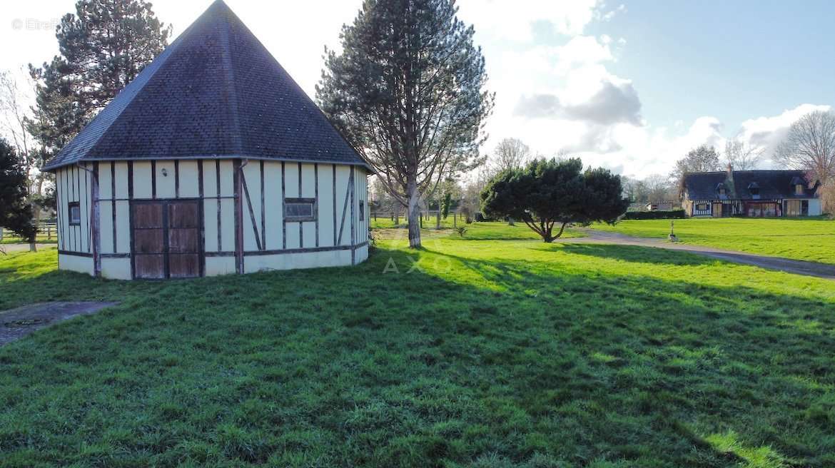 Maison à BEUVRON-EN-AUGE