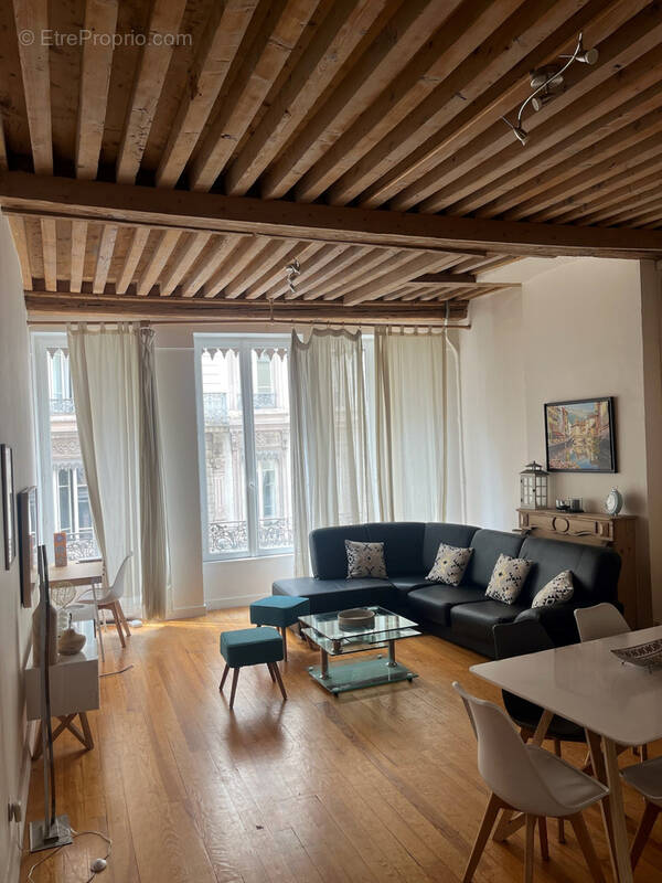 Appartement à LYON-2E