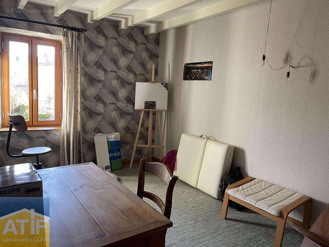 Maison à NOIRETABLE