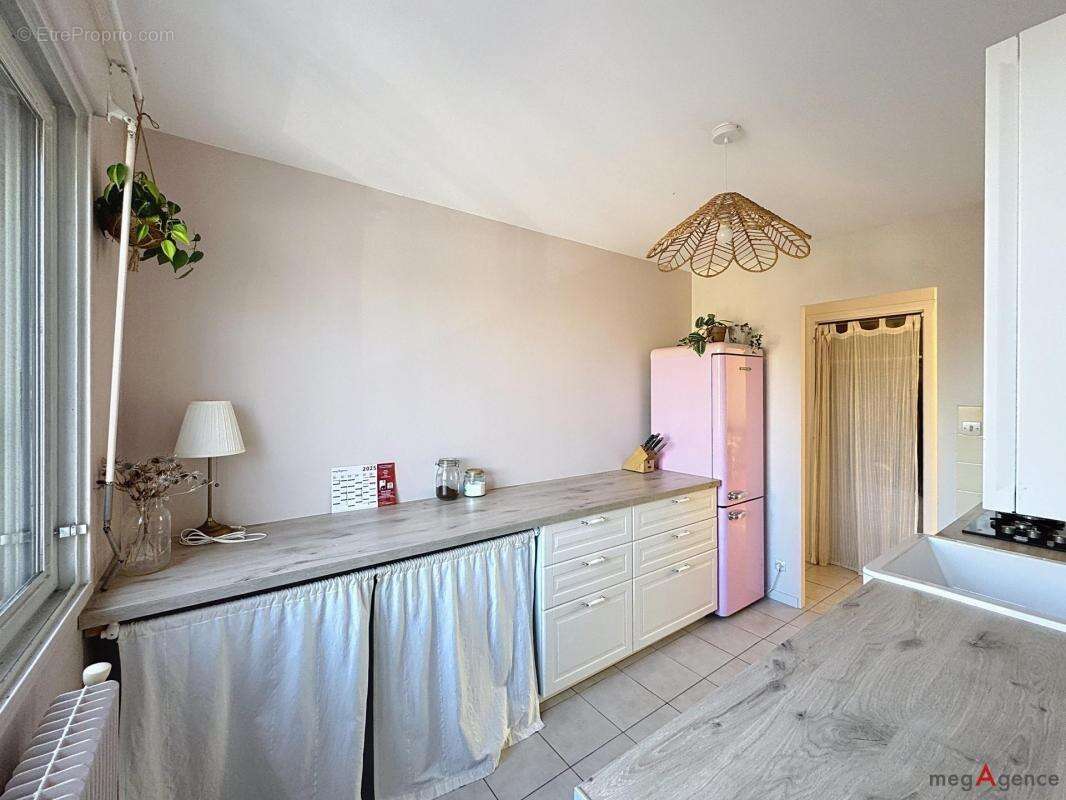 Appartement à ECHIROLLES