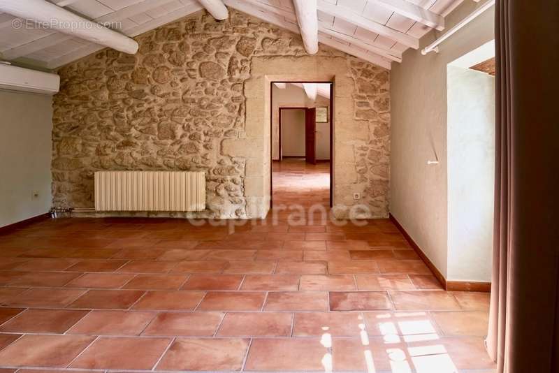 Maison à UZES