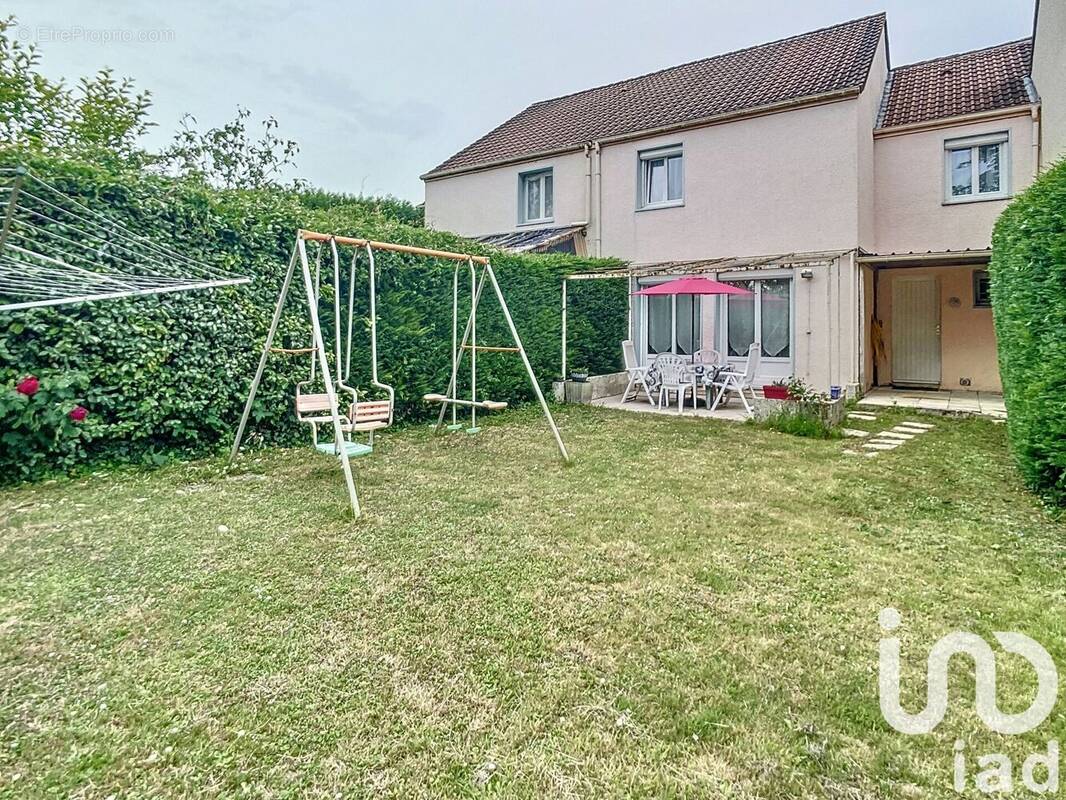Photo 1 - Maison à ROISSY-EN-BRIE