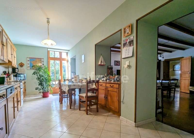 Maison à SEGONZAC