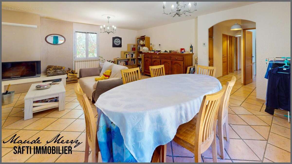 Photo 3 - Maison à FORCALQUEIRET
