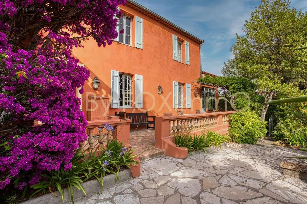 Maison à ANTIBES