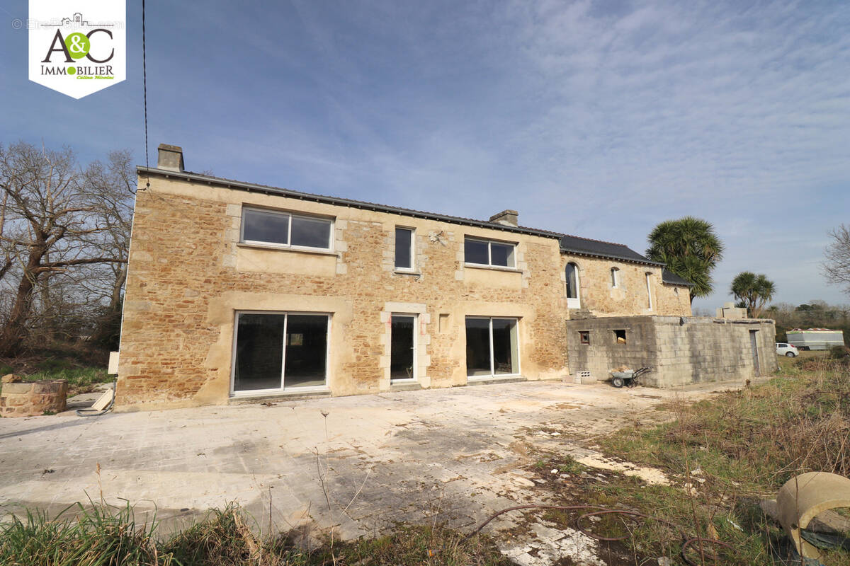 Maison à PONT-SCORFF