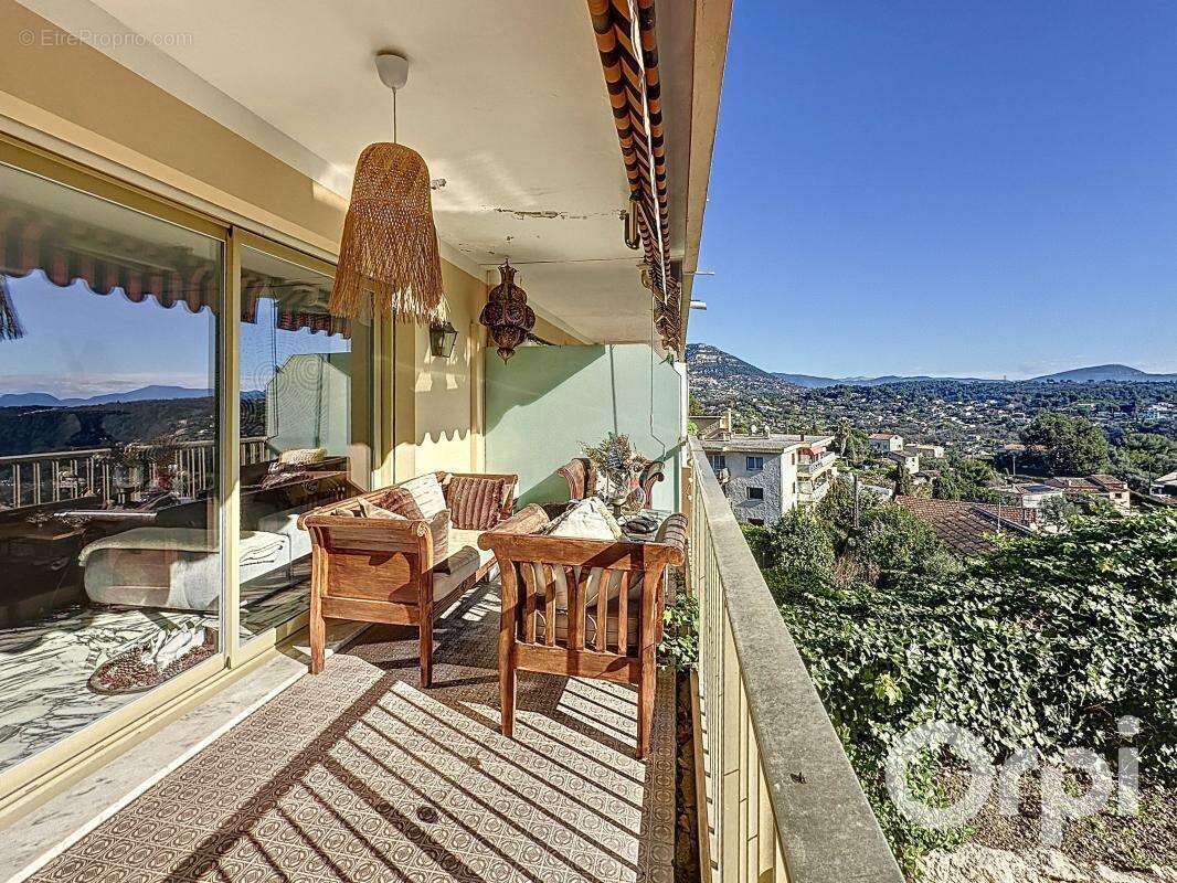 Appartement à VENCE