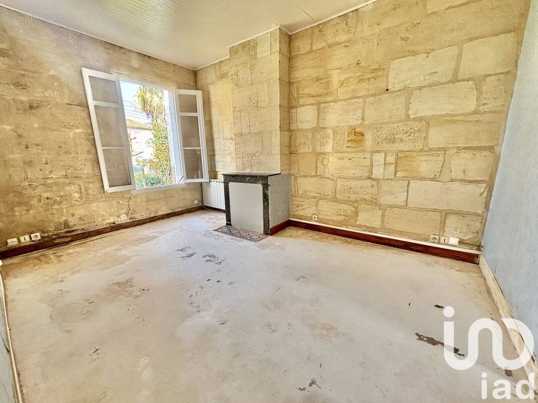 Photo 1 - Maison à CENON