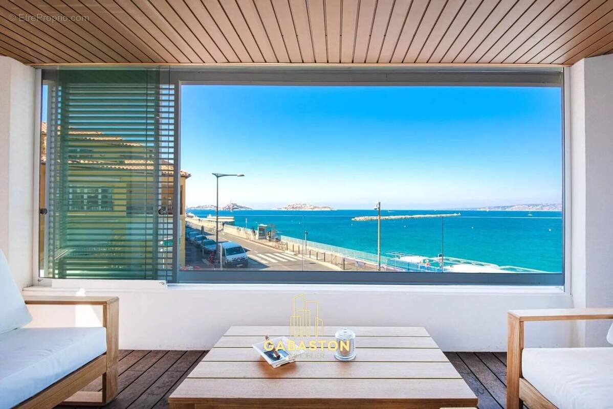 Appartement à MARSEILLE-7E
