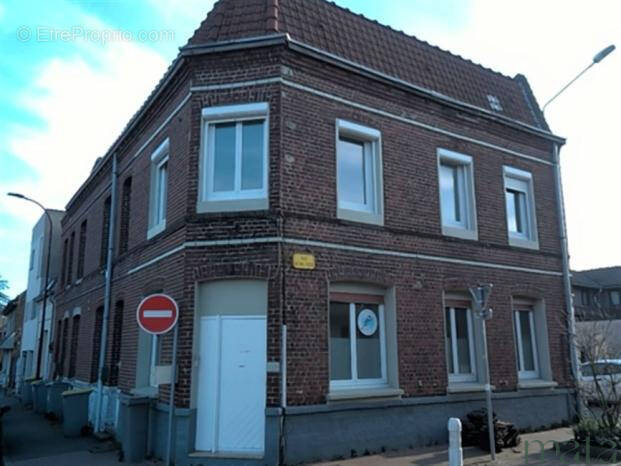 Maison à SAINGHIN-EN-MELANTOIS