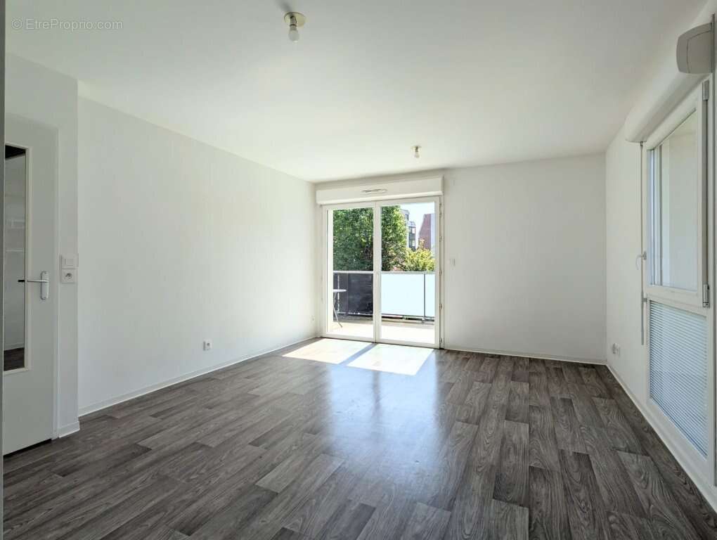 Appartement à LA MADELEINE