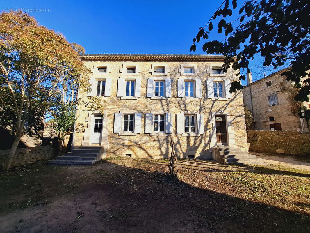 Maison à SALAVAS