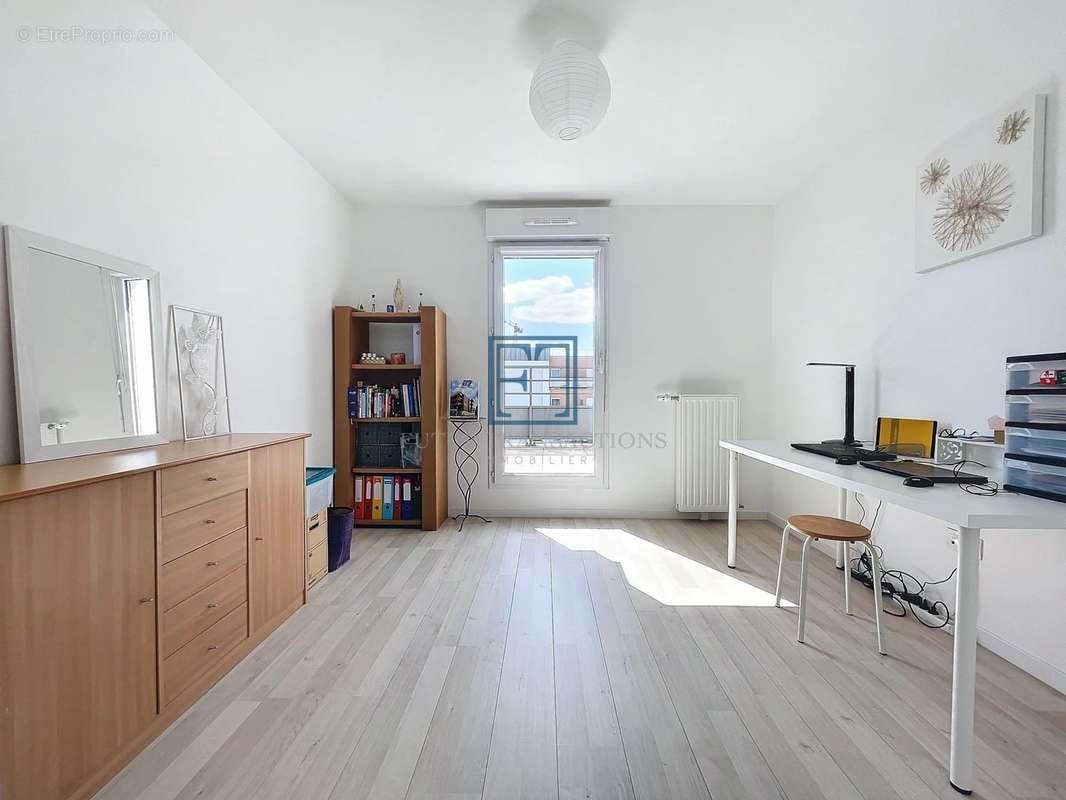 Appartement à ELANCOURT
