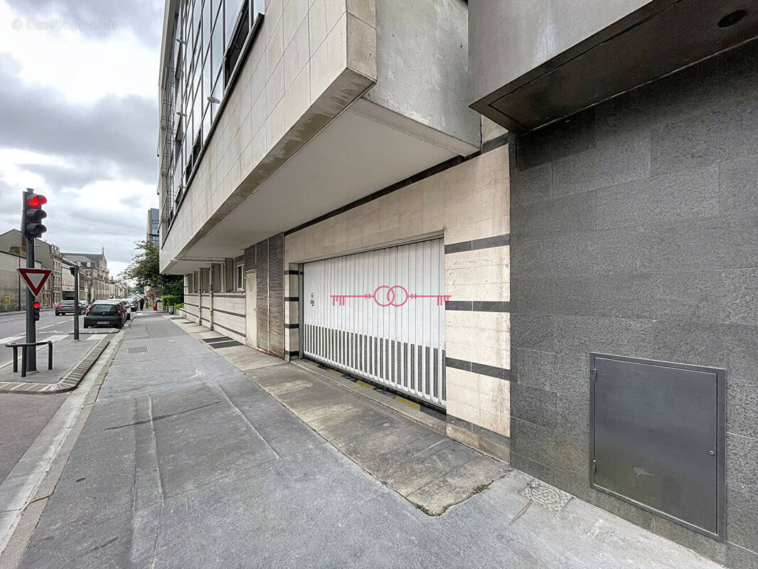 Parking à REIMS