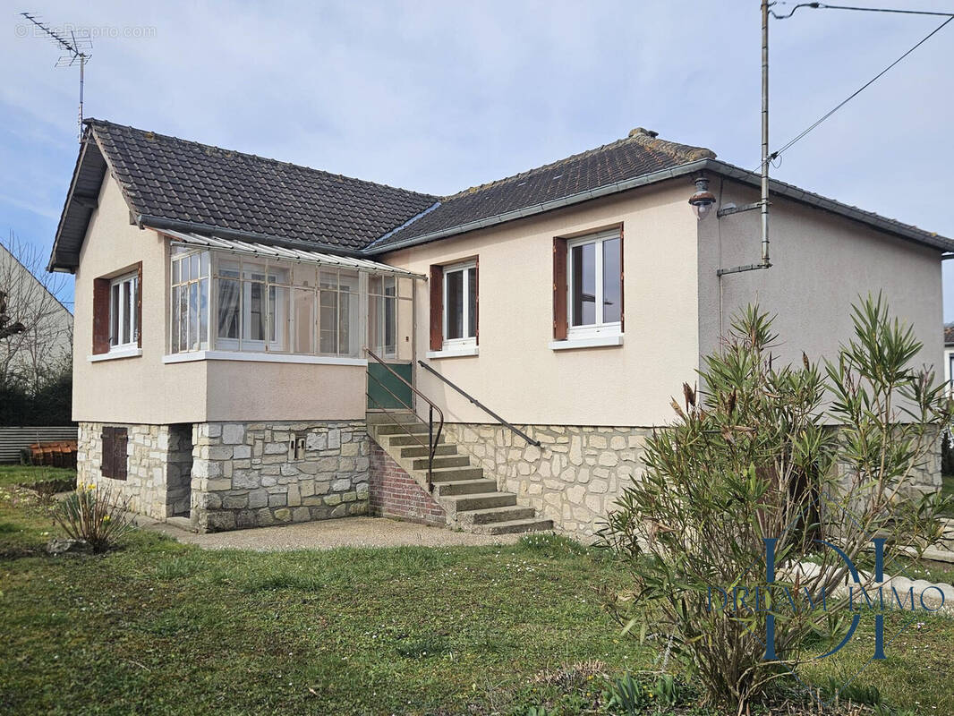 Maison à GASNY