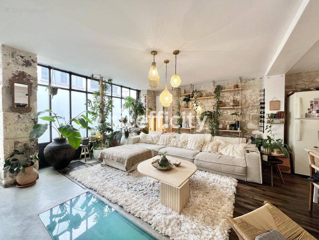 Appartement à PARIS-18E