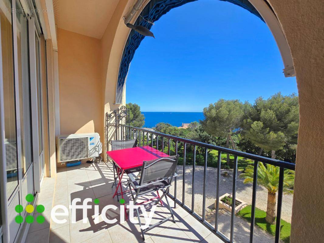 Appartement à SAINT-RAPHAEL