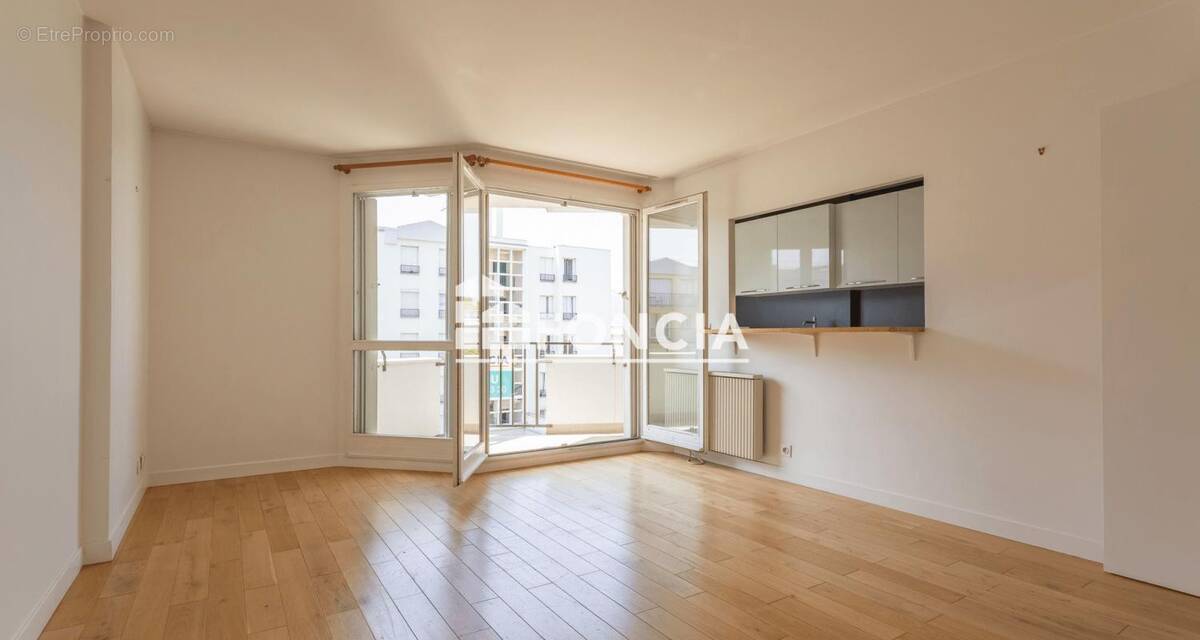 Appartement à BOURG-LA-REINE