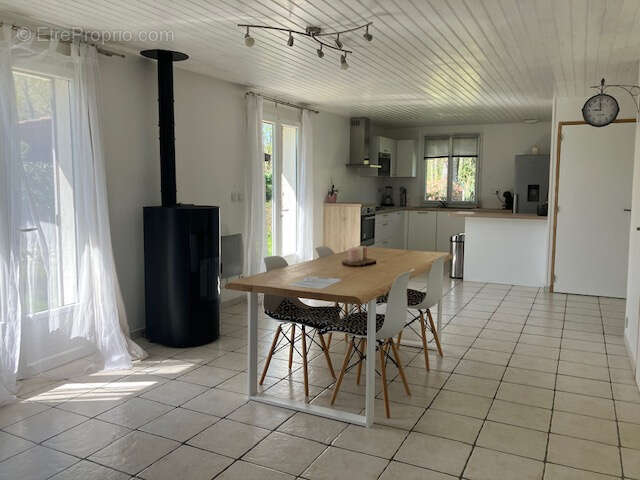 Maison à SAINT-LAURENT-MEDOC