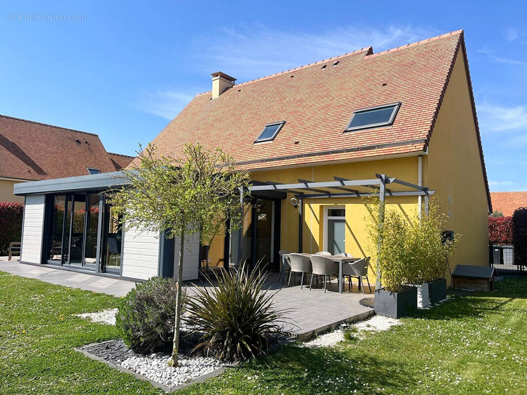 Maison à MOULT