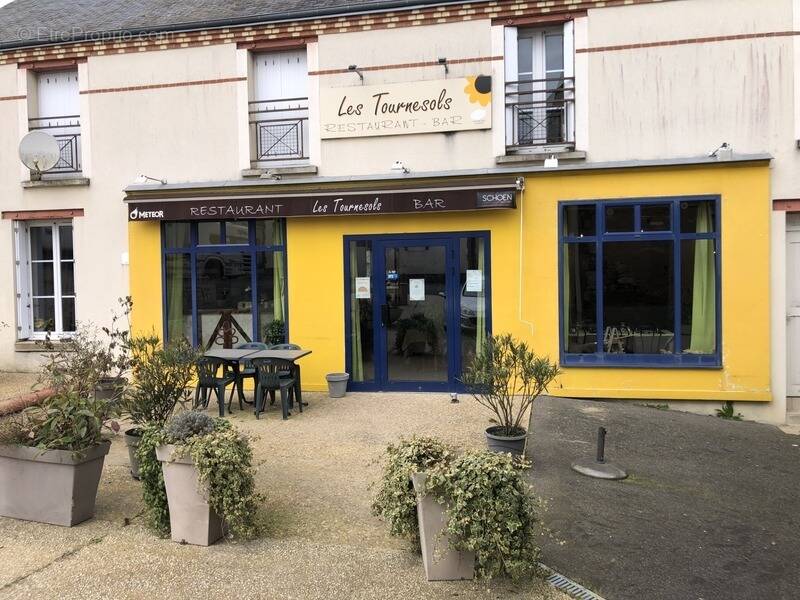 Commerce à DANZE