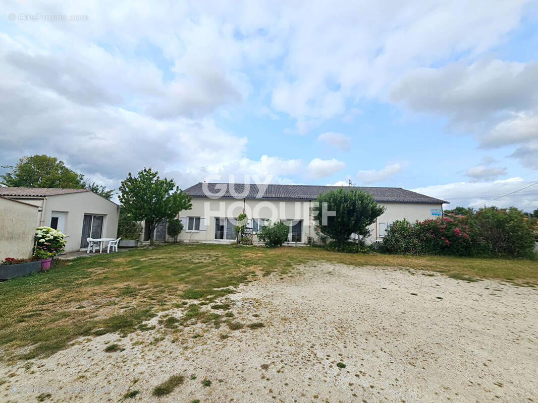 Appartement à JONZAC