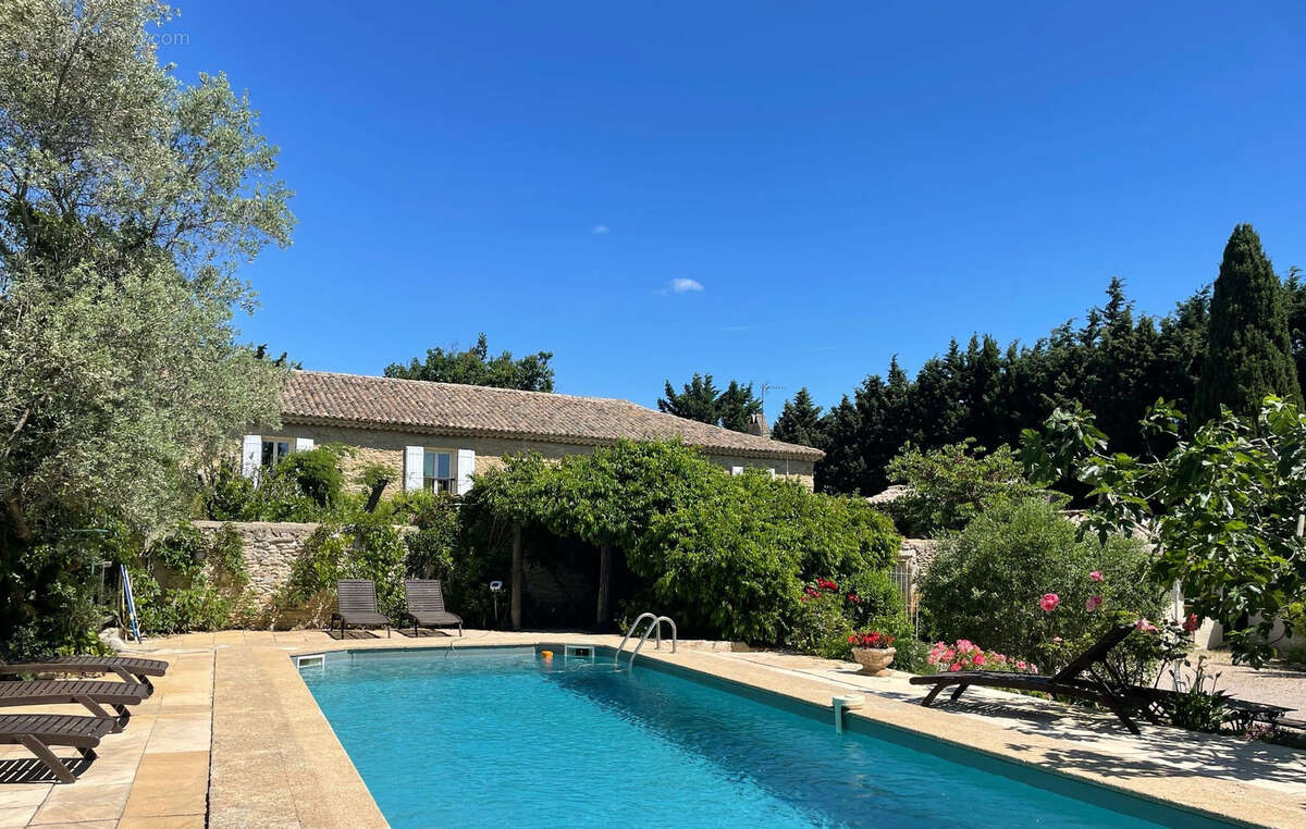 Maison à PIOLENC