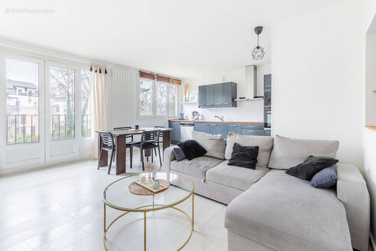 Appartement à BIEVRES