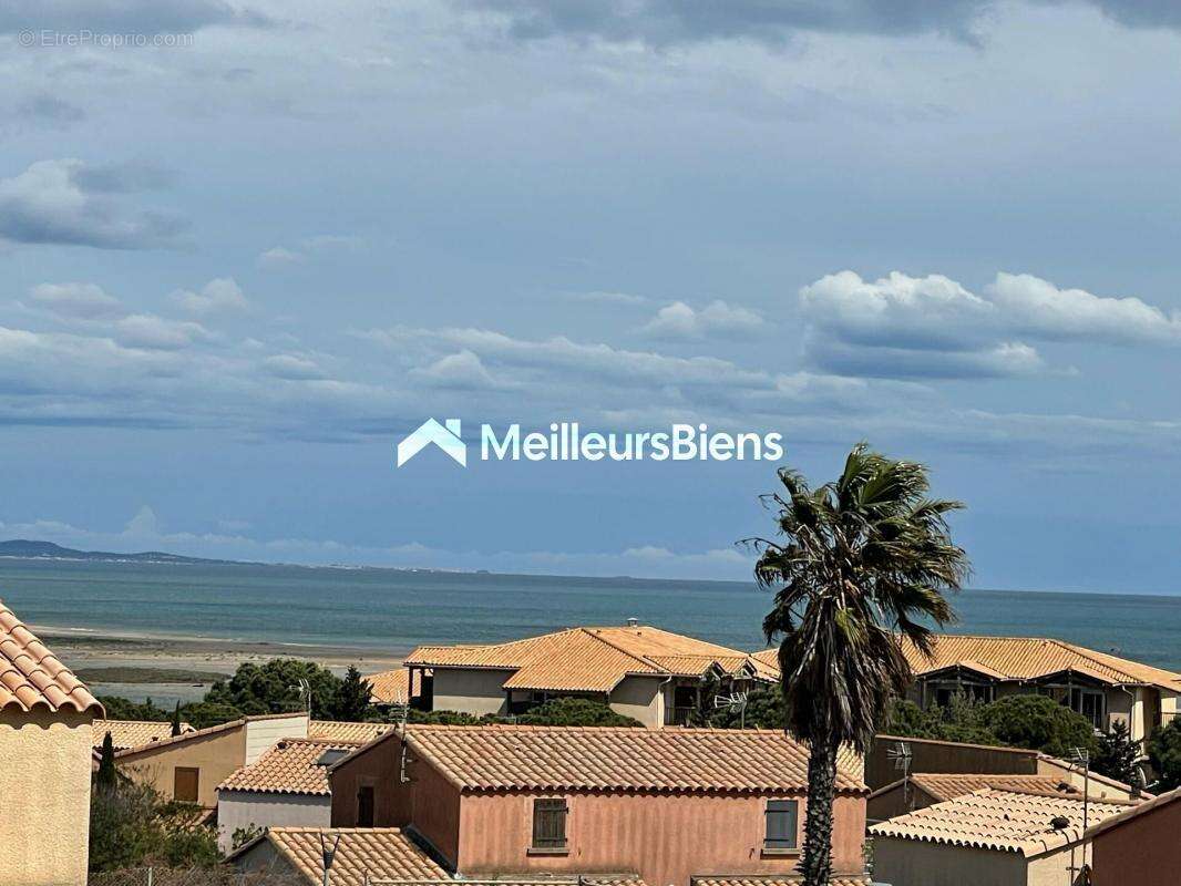 Appartement à FLEURY