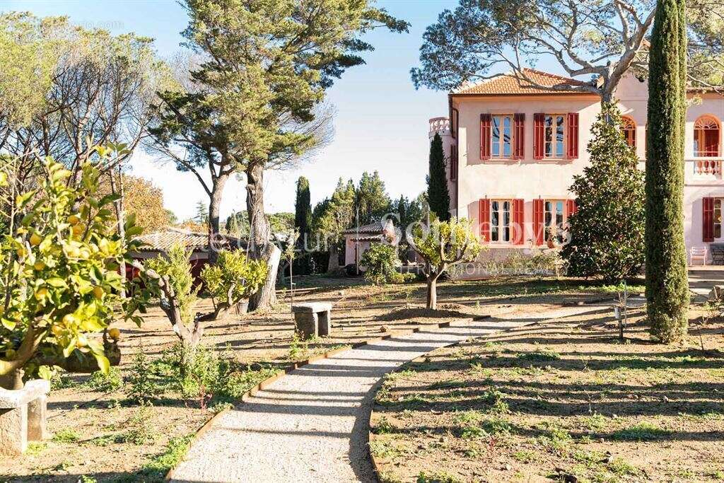 Maison à SAINT-TROPEZ