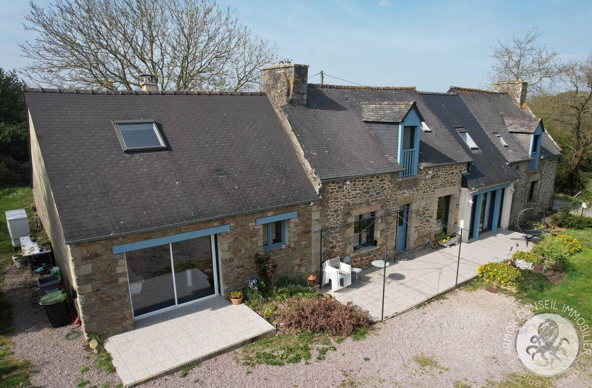 Maison à CORSEUL