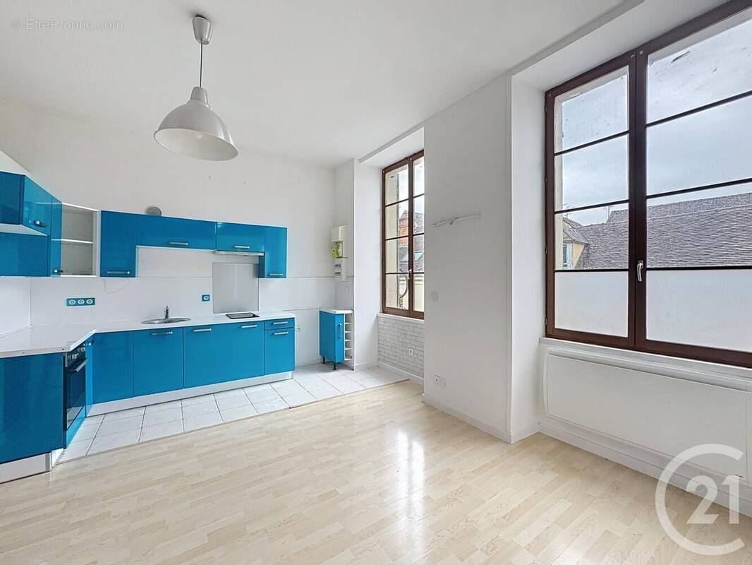 Appartement à MONTEREAU-FAULT-YONNE