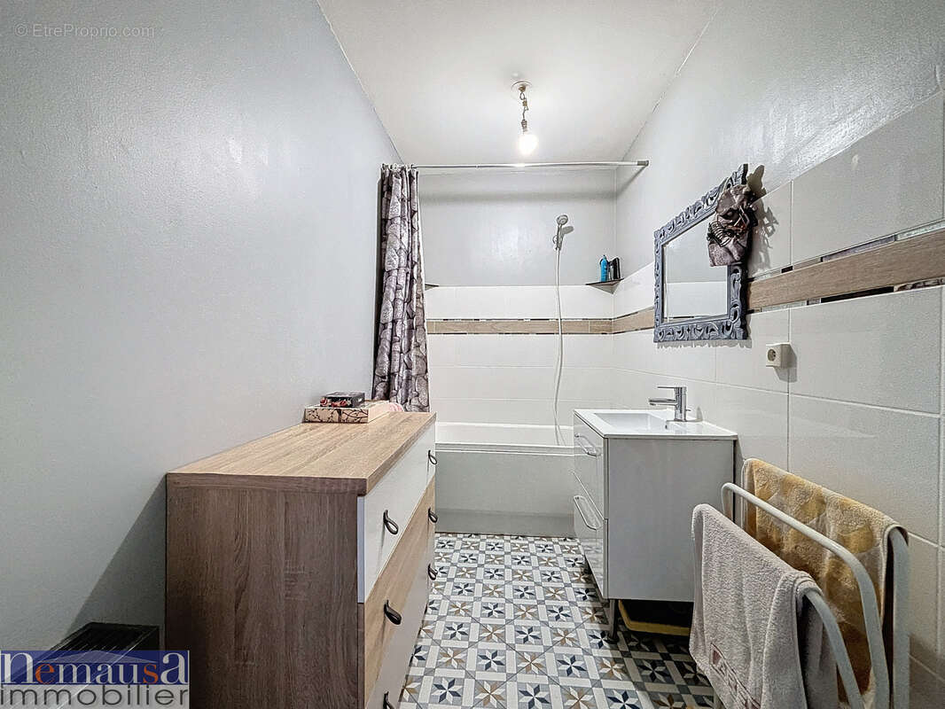 Appartement à NIMES