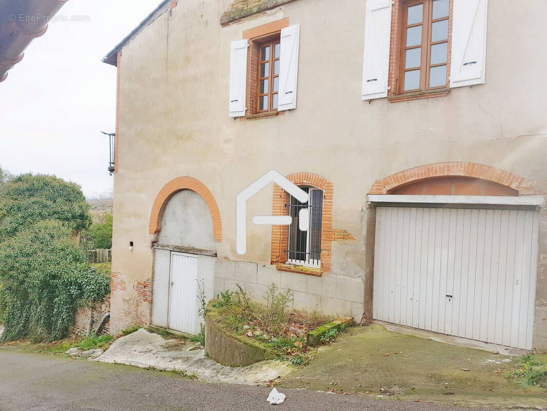 Maison à CAUJAC