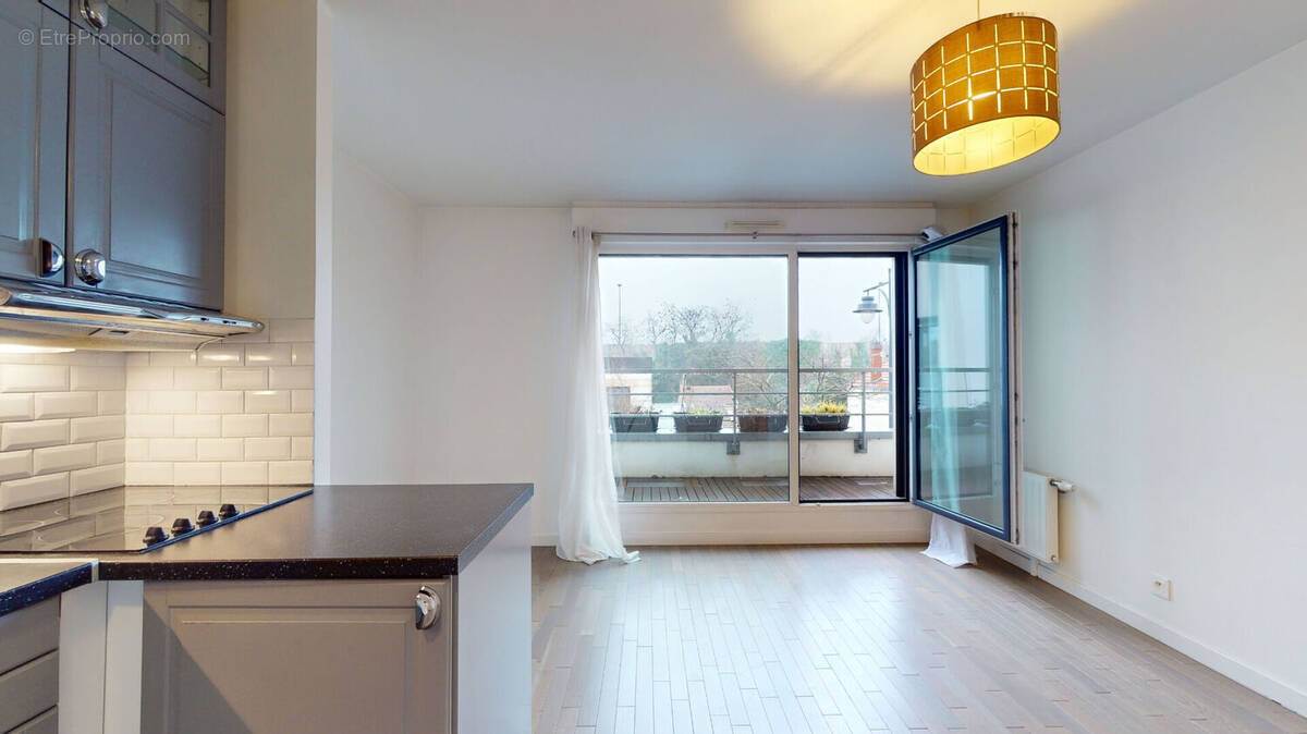 Appartement à MAISONS-ALFORT
