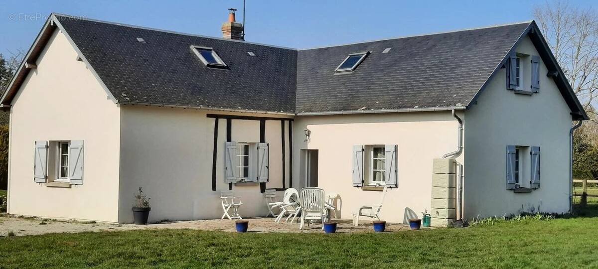 Maison à BERNAY