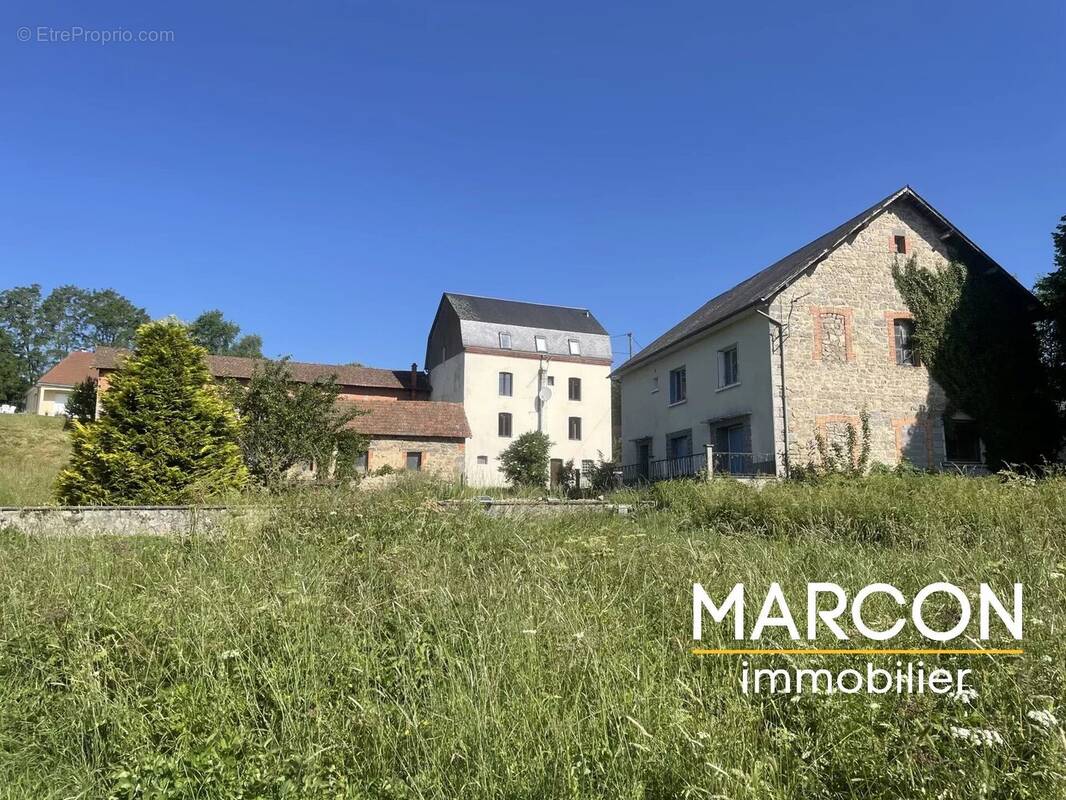 Maison à MERINCHAL