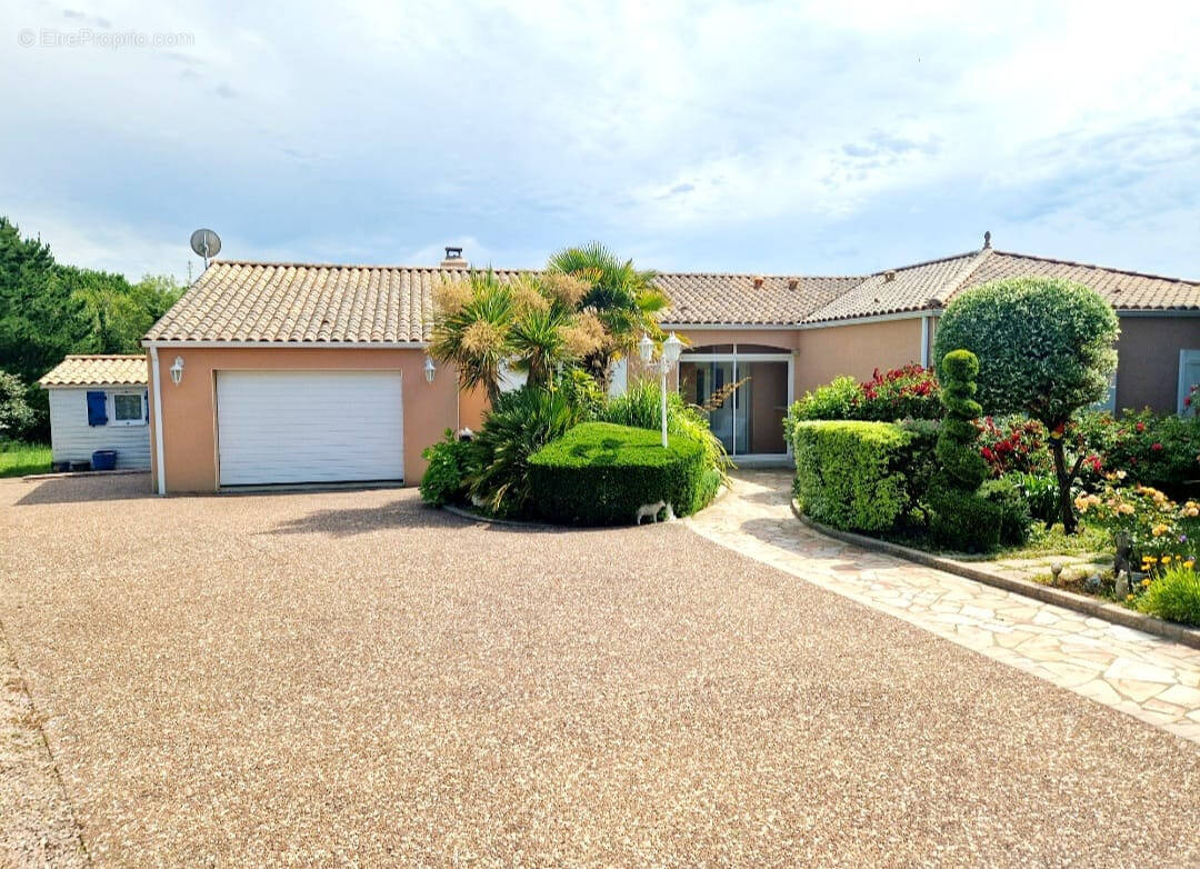 Maison à SAINT-GILLES-CROIX-DE-VIE