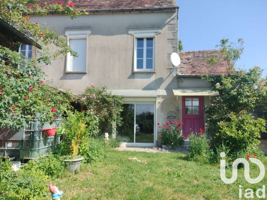 Photo 1 - Maison à LA SELLE-SUR-LE-BIED